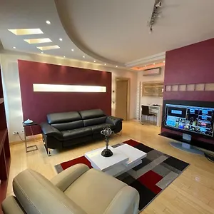 Chabi Flat Appartamento