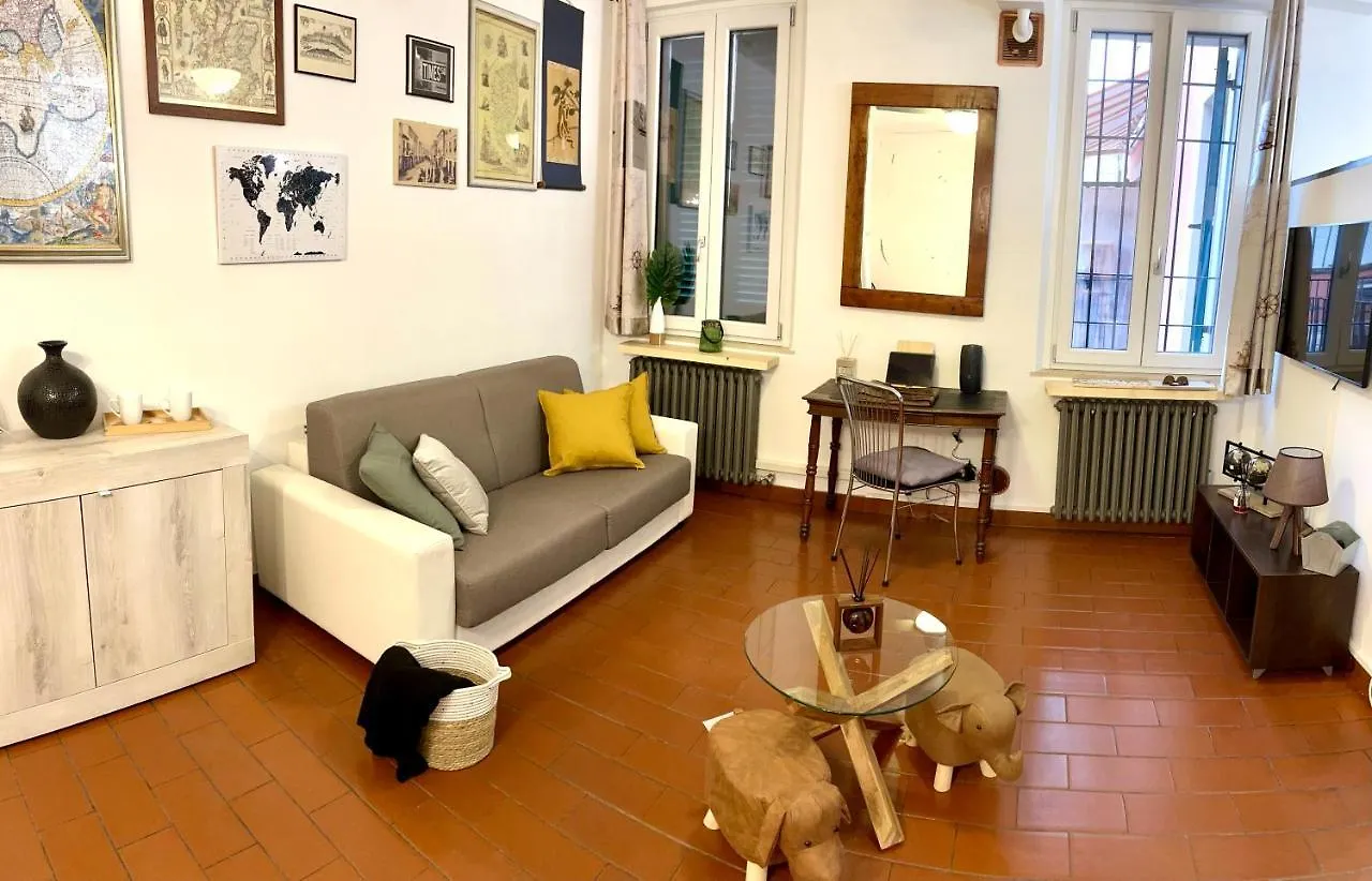 City Centre Life Apartment Verona 0*,